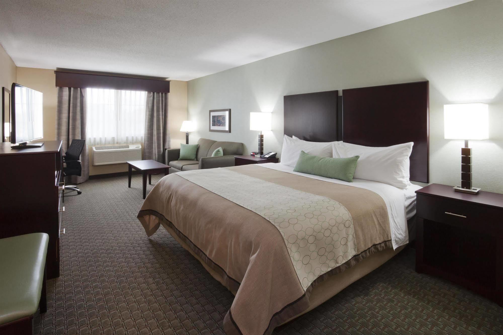 Grandstay Hotel & Suites - Glenwood Exterior photo